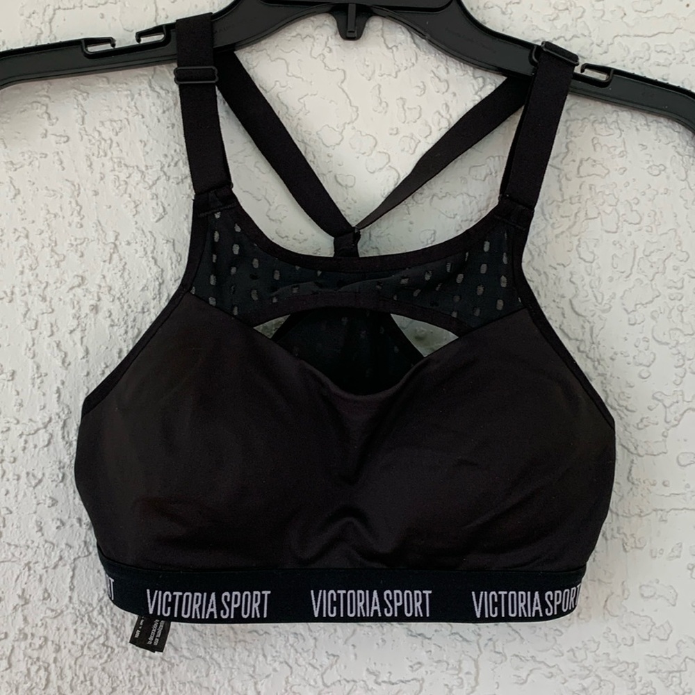 Victoria’s Secret sport lightweight sports bra size 32B